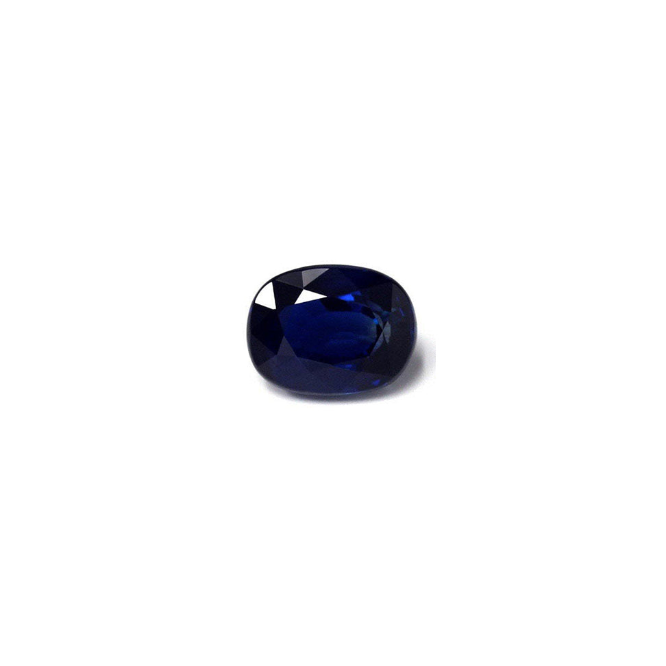 BLUE SAPPHIRE  GIA Certified Untreated  5.47 cts. Oval